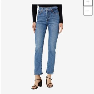 Levi’s Wedgie straight leg jeans